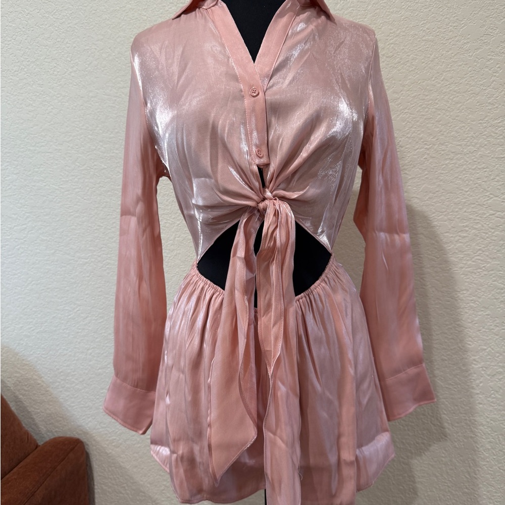 NWT Cloud Ten Tie-Front Silky Romper